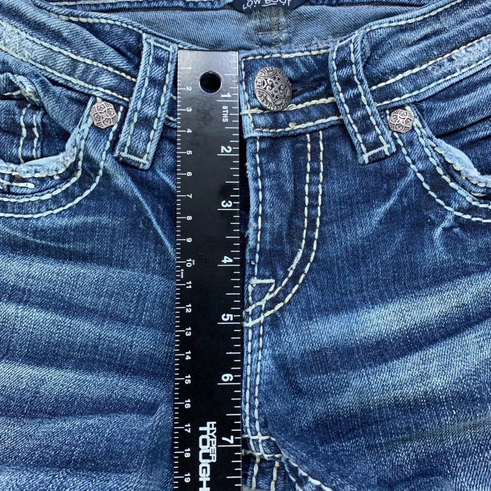 Silver Jeans Tuesday Low Boot Women 27 Blue Distressed Embroidered Bootcut Denim